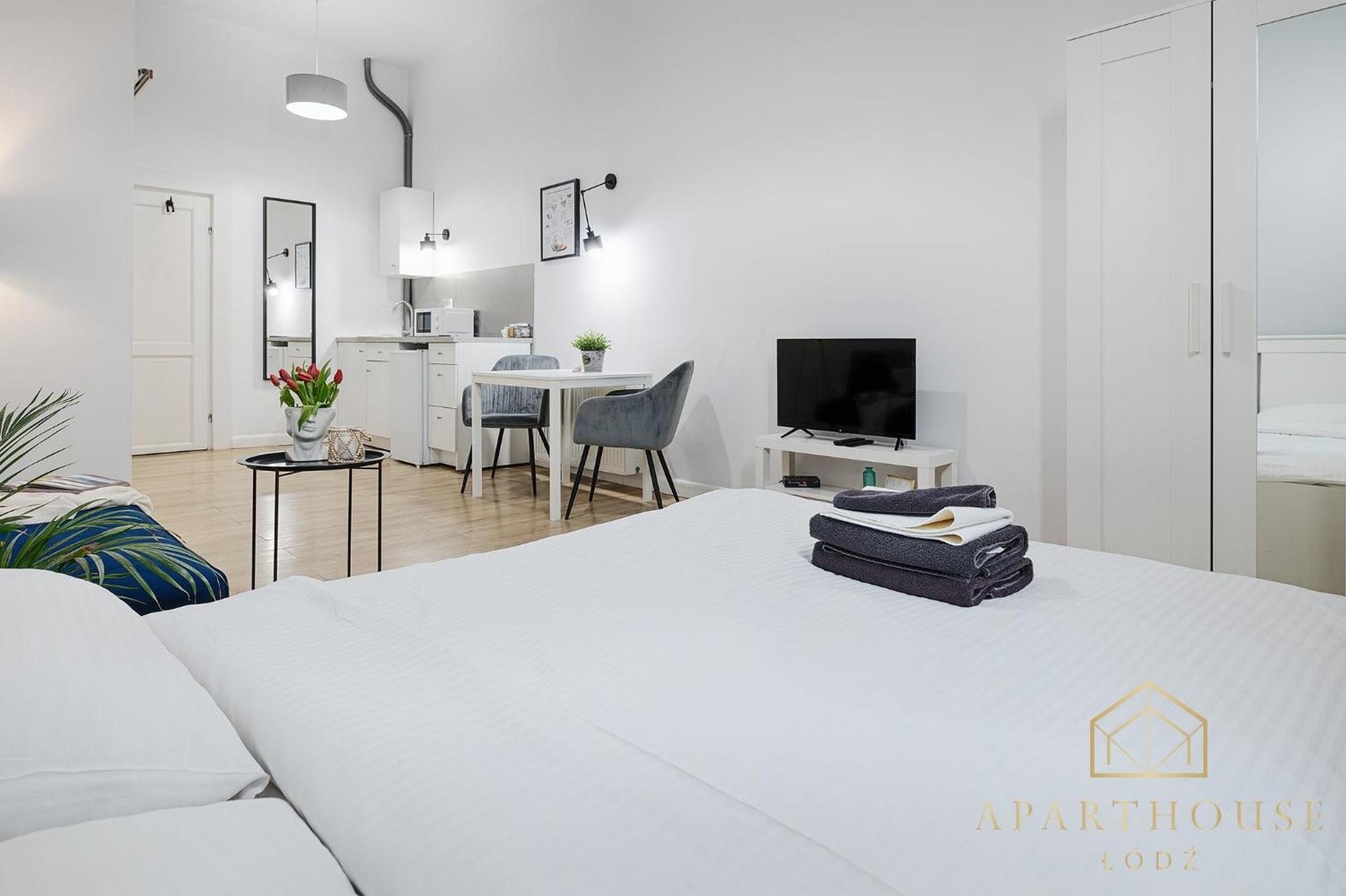 Royal Style Apartment วูดช์ ภายนอก รูปภาพ